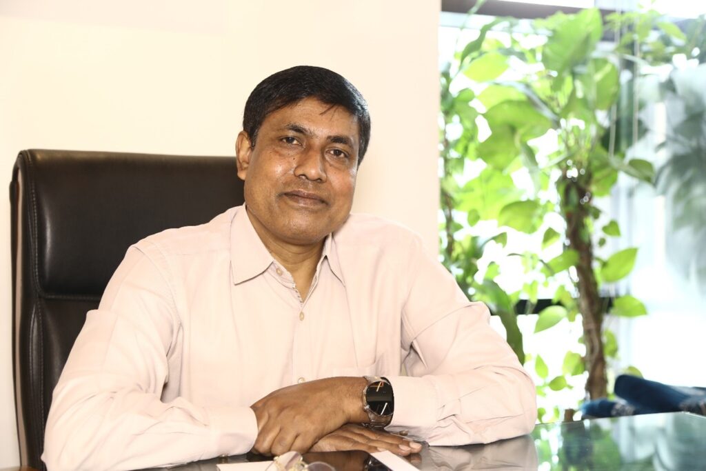 To improve the Spinning sector, We must develop our manpower and culture 1 Azhar Ali COO Spinning at the SALMA Group