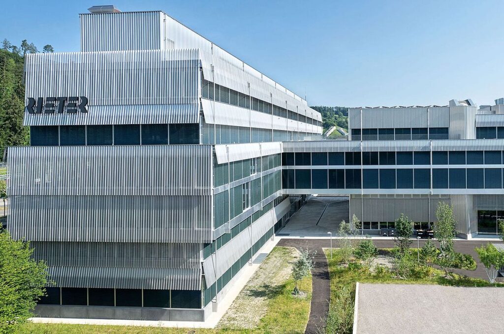 Rieter Places Bond for a Total of CHF 65 Million 1 Rieter