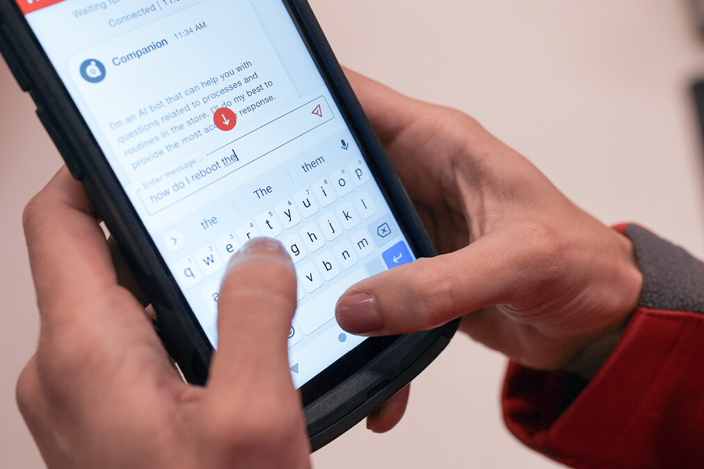 Target to Roll Out Transformative GenAI Technology to its Store Team Members Chainwide 1 Target Corporation Store Companion AI