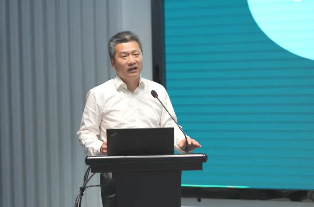 Santoni is willing to deliver strong support for BD Seamless industrial Development 1 mark photo2024